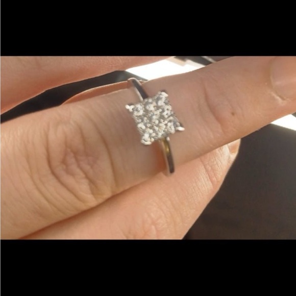 4.35 ctw Platinum Over Sterling Silver Cluster Ring (Size 6.0) Made with Zircon - Picture 4 of 8